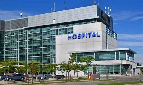 city medic emergency hospital photos|30+ Free City Medic & Medical Images .